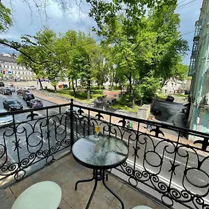 Amazing View Of St. Michael's Square Апартаменты